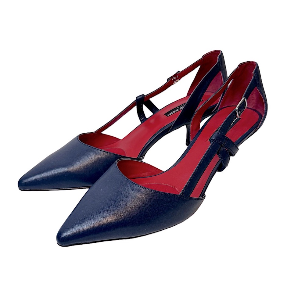 Charles Jourdan Paris side buckle pointed toe kitten heels size 9.5